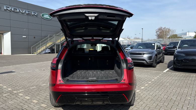 Land Rover Range Rover Velar 2.0 D200 R-Dynamic SE 5dr Auto Diesel Estate